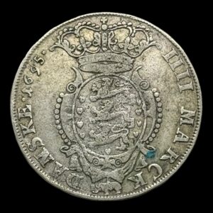 1695, 4 mark / krone Chr.V, Glückstadt, Sieg 139 Hede 125C, Kva. 1-1+