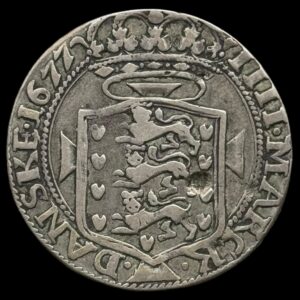 1677, 4 mark / krone, Chr.V, Mysteriekrone, Sieg 137.4, Hede 121, Aag. MG. 77-1, Kva. 1+ "Uhyre sjælden"