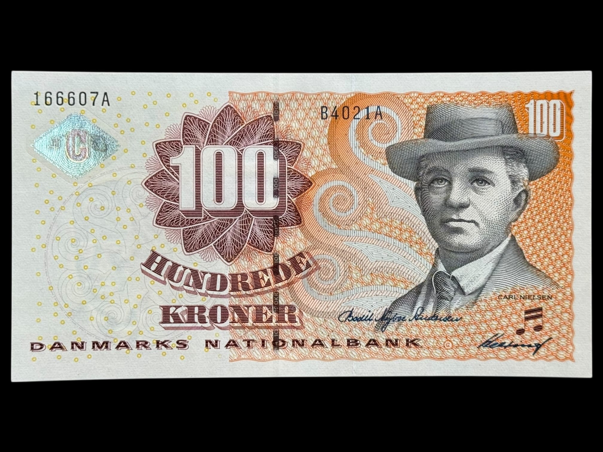 100 kroner 2002 B4, Heering/Bodil Nyboe Andersen, Nr. 166607A, Sieg 152, Pick 61, Kva. 0