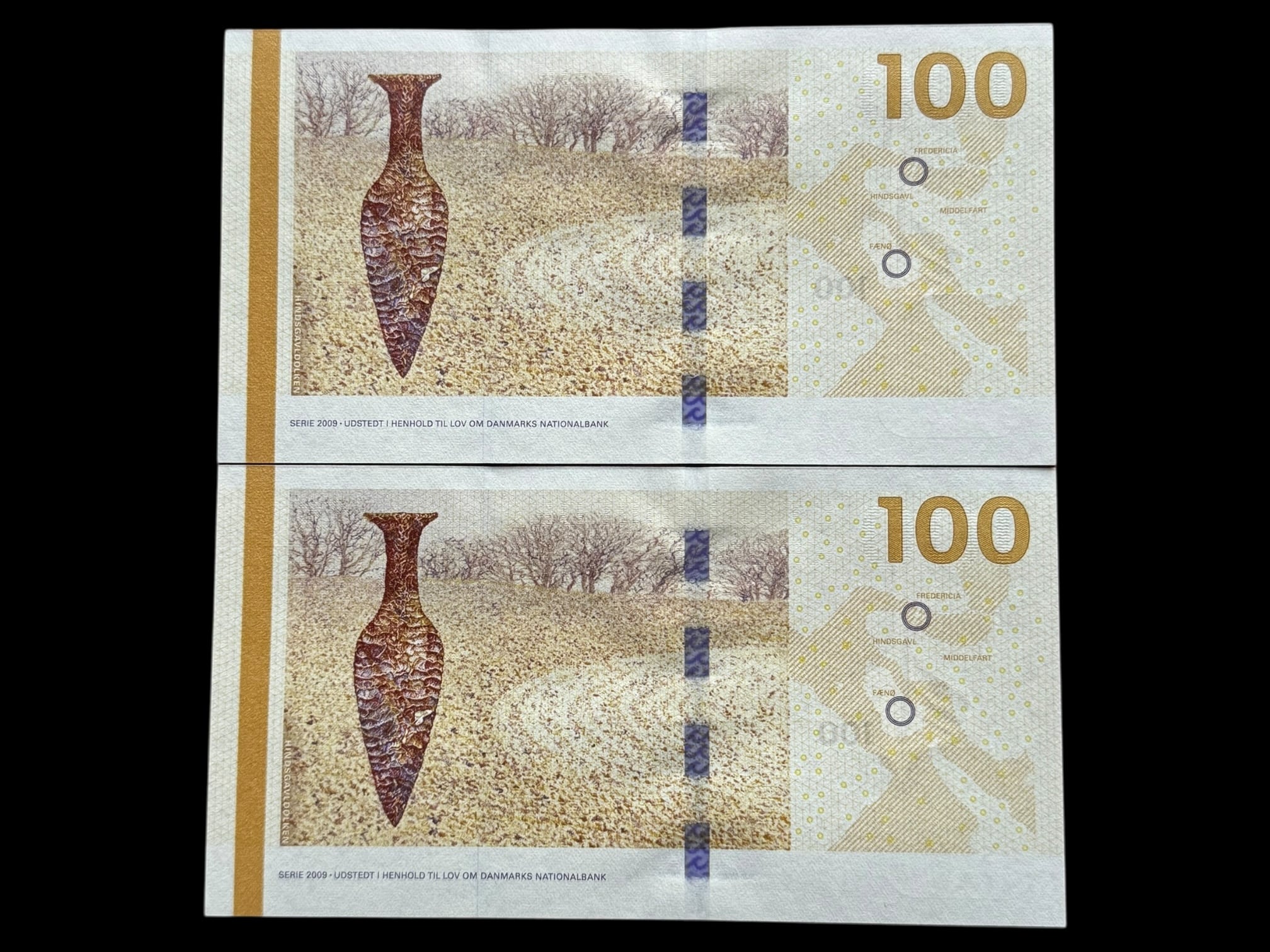 2 stk 100 kroner 2015 B0, Lars G. Sørensen/Lars Rohde & Per Callesen, Nr. 568479B & 568493J, Sieg 157, Pick 66, Kva. 0 "2 forskellinge underskrifter" - Image 2