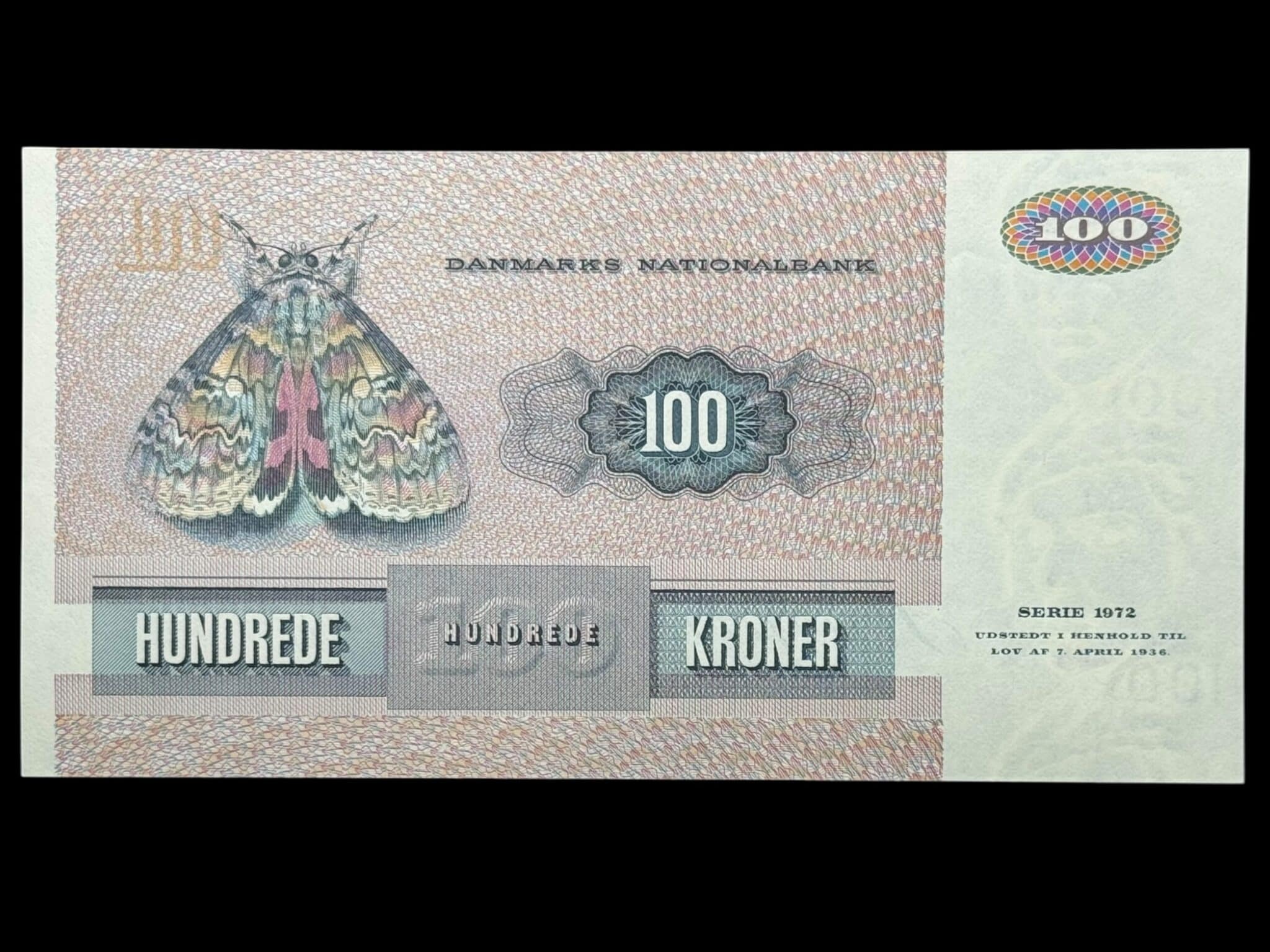 100 kroner 1985 C9, Billestrup/Hoffmeyer, Nr. 6301598, Sieg 142, DOP 151, Pick 51, Kva. 0 - Image 2