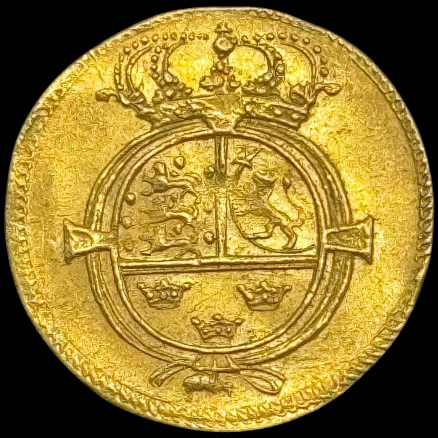 1/2 dukat u.år (1696), Chr.V, 1,72 gram, Sieg 80, Hede 51, Kva. 01, sjælden halvdukat, der kun kendes få i privateje, Gammel samlerseddel medfølger, fra gammel tysk adelig samling
