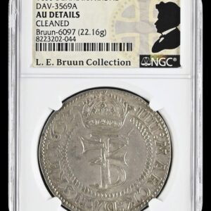 1653, 4 mark / krone, Fre.III, Sieg 44.2, Hede 87B, Sieg 44.2, Aagaard 11.4, Schou 36, Bruun 6097, Kva. 01, Graderet AU Details Cleaned af NGC, ex. L.E.Bruun "original samleretiket medfølger", Ex. Joh. G. Guildal 1918. "Meget Sjælden"