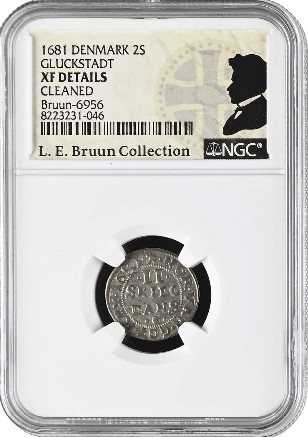 1681, 2 skilling, Glückstadt, Chr.V, Sieg 129, Hede 123, Schou 53, Bruun 6956, Kva. 1+, Graderet XF Details Cleaned af NGC, ex. L.E.Bruun “original samleretiket medfølger”