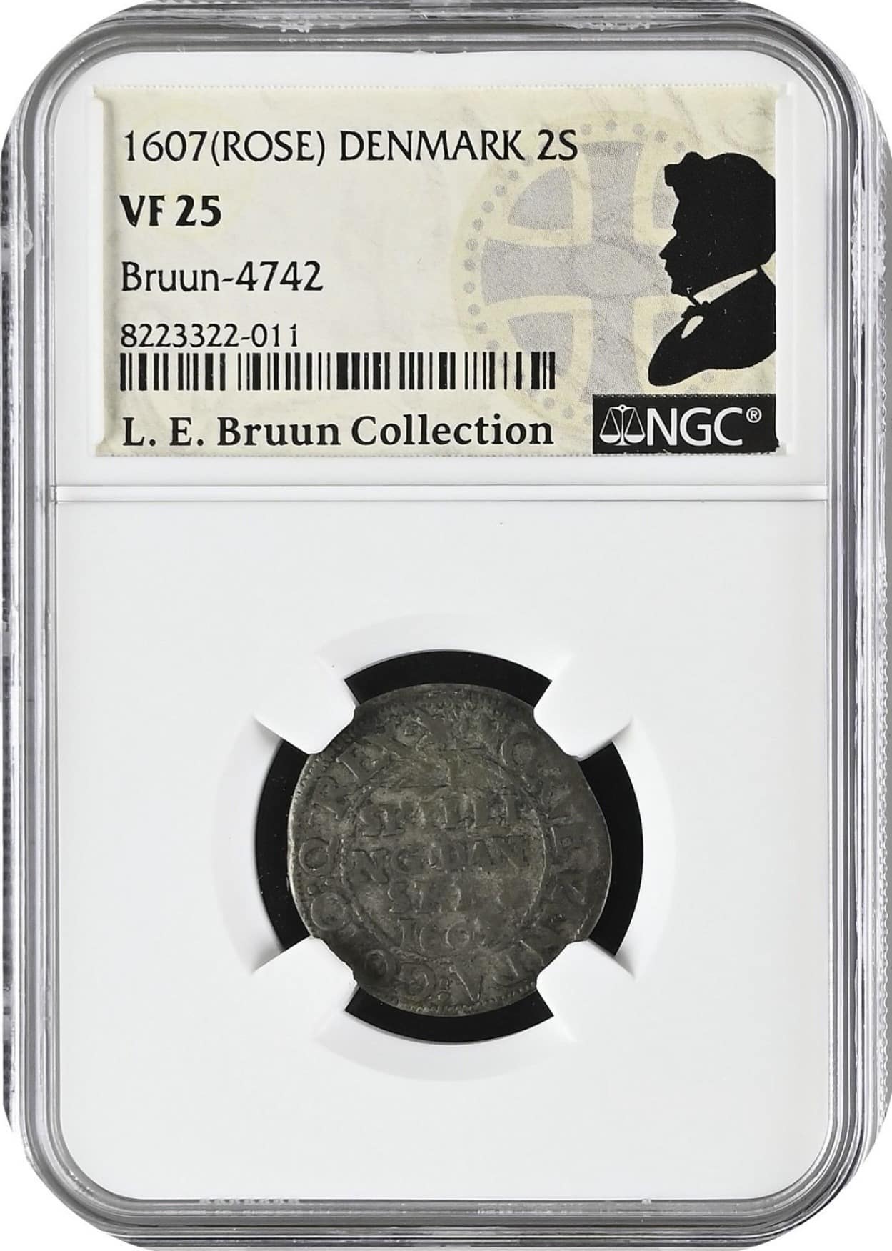 1607, 2 skilling, Chr.IV, Sieg 30.2, Hede 79B, Schou 31 Bruun 4742, Kva. 1, Graderet VF 25 af NGC, ex. L.E.Bruun “original samleretiket medfølger” Sjælden årgang.