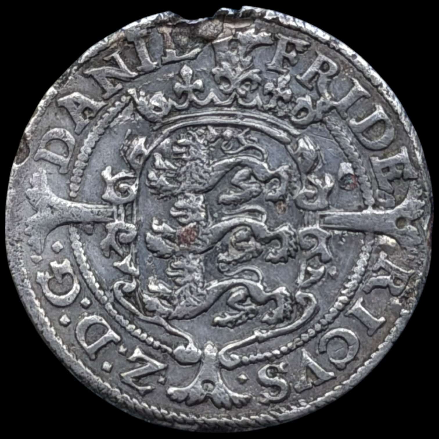 1582, 8 skilling, Fre.II, Sieg 14, Hede 26, Kva. 01 blanket fejl, møntskær - Image 2