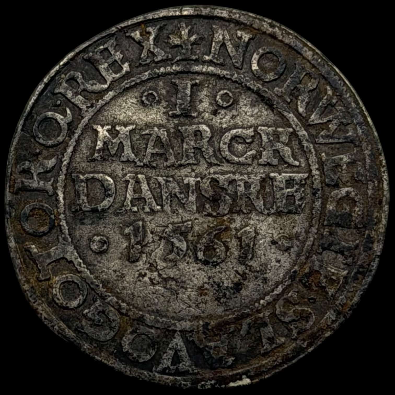 1561, 1 mark, Fre.II, Sieg 15.2, Hede 9B, Kva. 1+-1 korroderet