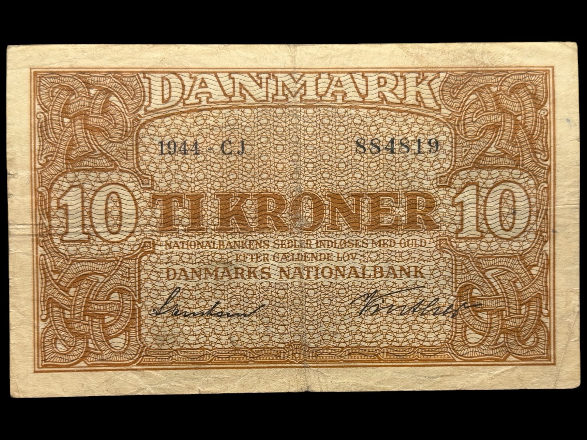 10 kroner 1944 CJ, Svendsen/Vinther, Nr. 884819, Sieg 120, DOP 129, Pick 36, Kva. 1-1- “Ukendt underskriftskombination ifølge Sieg”