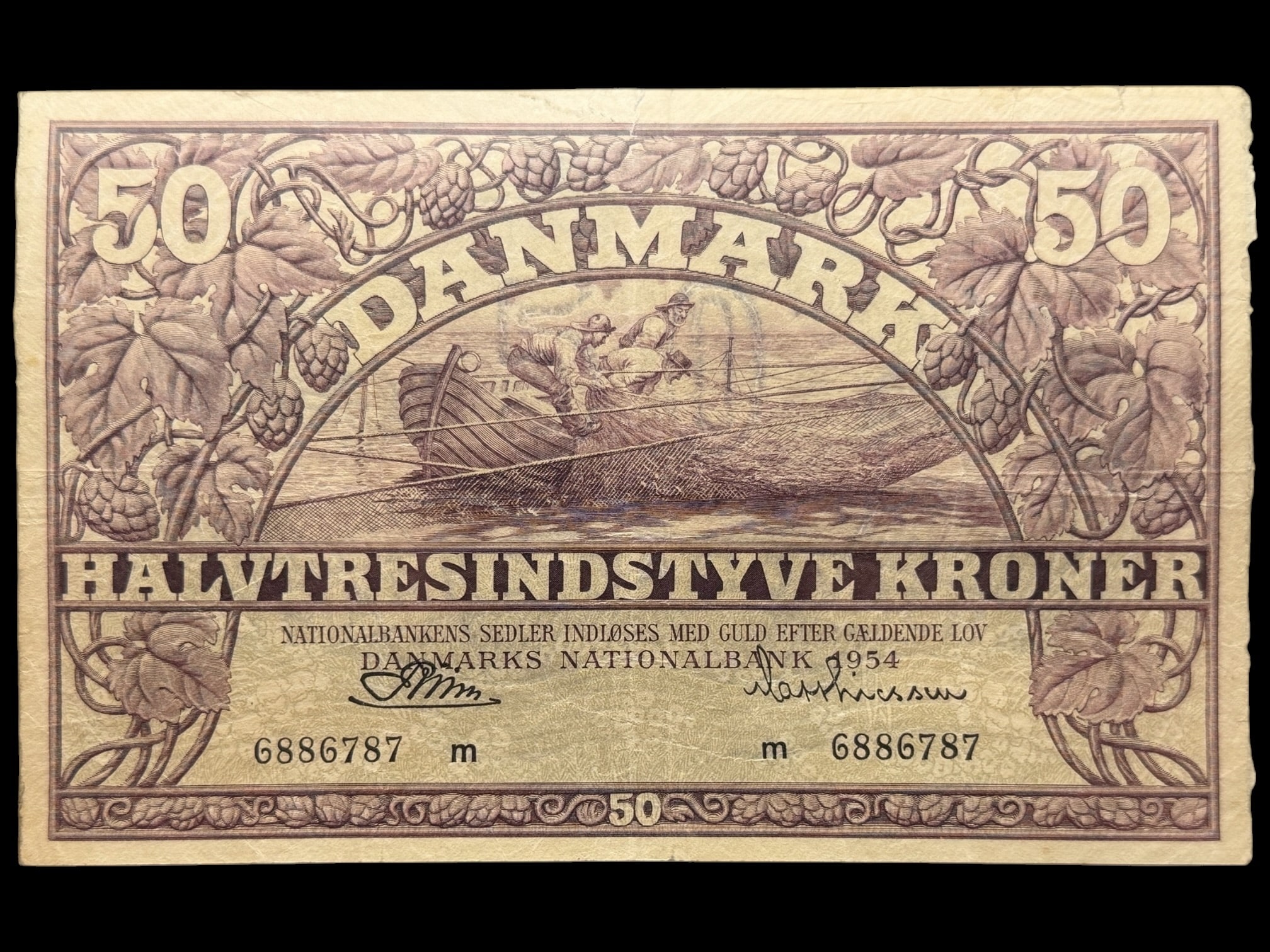 50 kroner 1954 m, Riim/Matthiasen, Nr. 6886787, Sieg 124, DOP 133, Pick 38, Kva. 1-1+ lille 4 mm rift